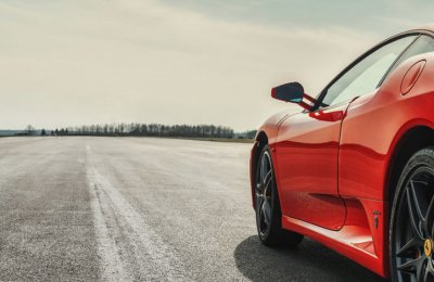 Kör Ferrari/Lamborghini